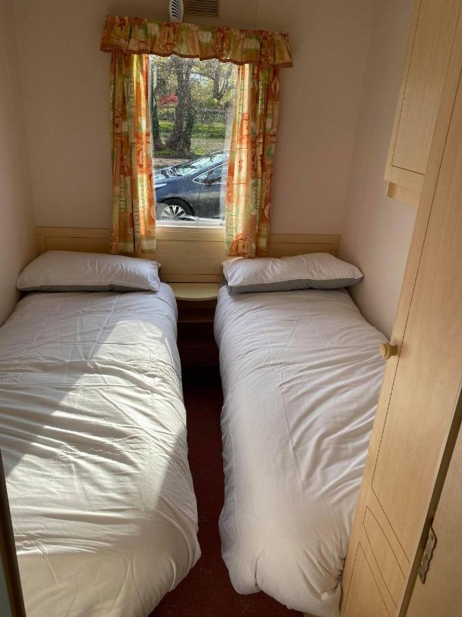 G4 Holiday Caravan Par Luaran gambar